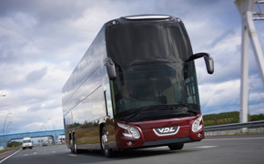 Erster VDL Futura FDD2 mit Rechtslenkung 