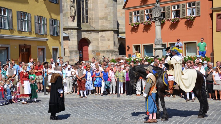 Kinderzeche_Dienkelsbuehl_Romantische_Strasse