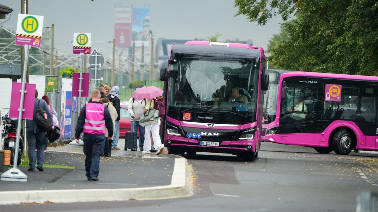 Schienenersatzverkehr_SEV_Berlin_Hamburg
