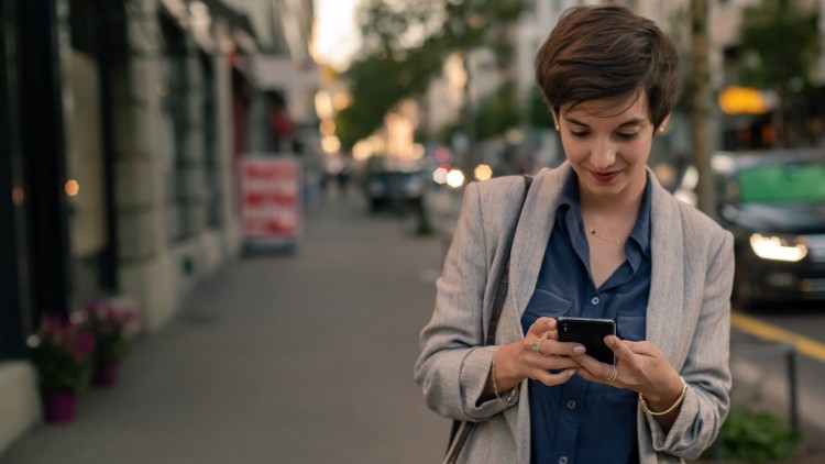 Ticketing_Smartphone_Fahrgast