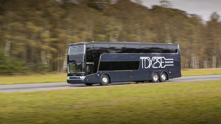 TDX25E-E-Reise-Doppeldecker_Van_Hool