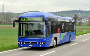 Hyrbidbus des ZVV