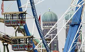 Wiesn-München-Frauendom