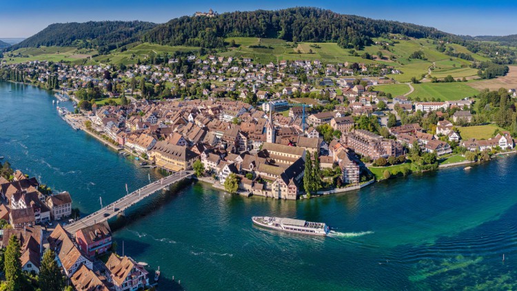 Anfahrt Stein am Rhein mit der MS Munot