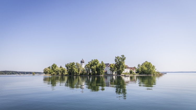 Chiemsee-Alpenland: Natur, Kultur & bayerisches Lebensgefühl Fraueninsel