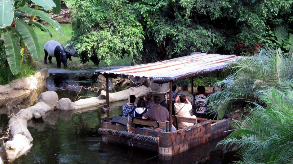 Tapire, Gehege, Bootsfahrt , Urwaldfluss , Zoo Leipzig