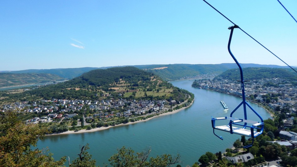 Sesselbahn Blich auf Filsen K Neunzehn