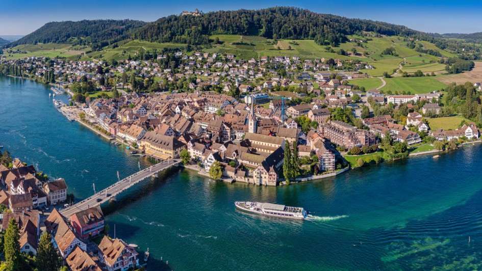 Anfahrt Stein am Rhein mit der MS Munot